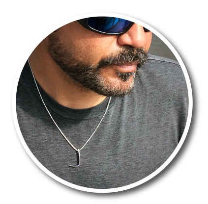 Man wearing the Edge pendant